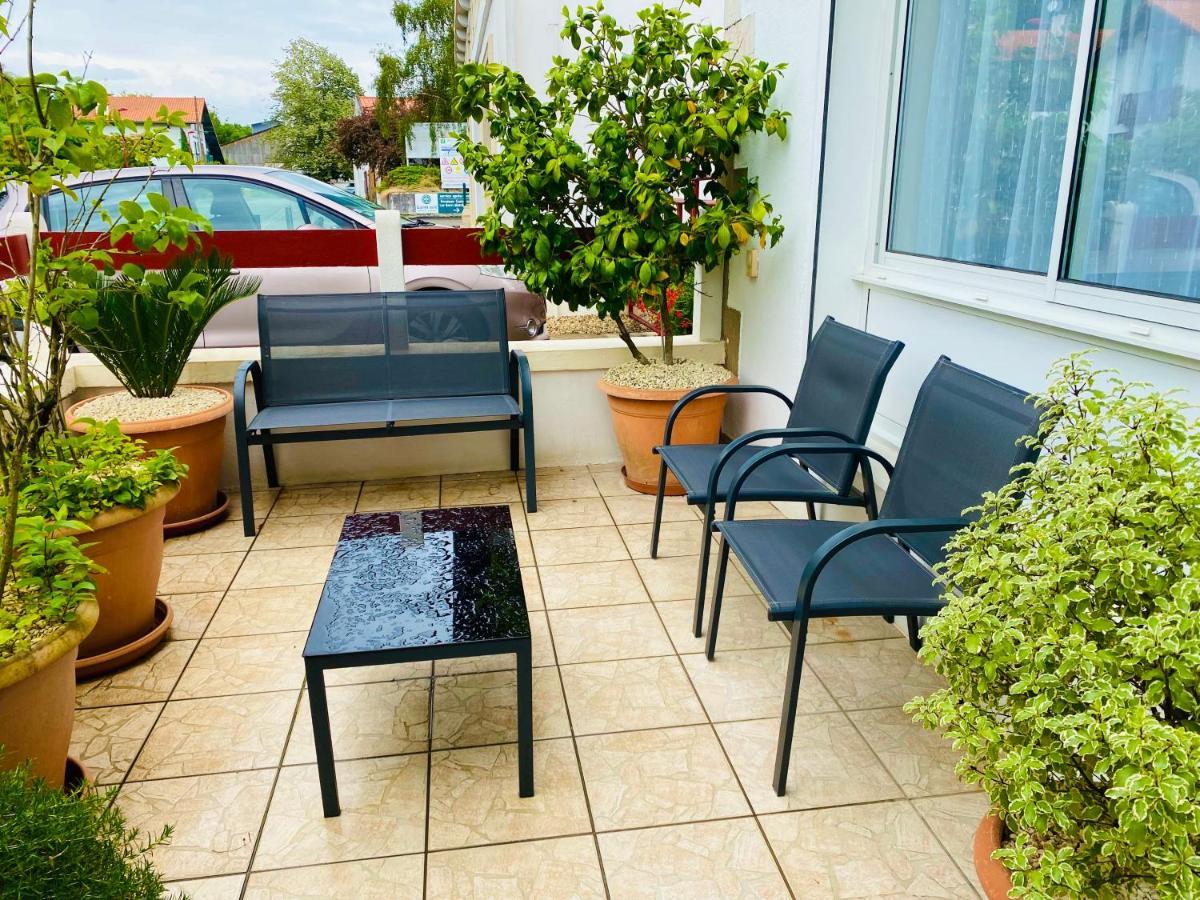 Appartement Neuf Et Moderne Saint-Palais  エクステリア 写真